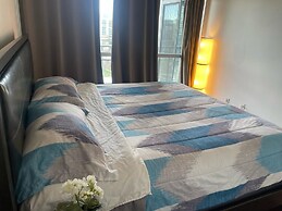 Waterfront Boutique Suites