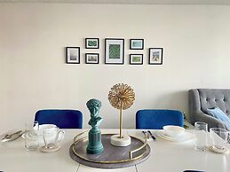 Waterfront Boutique Suites