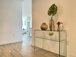 Waterfront Boutique Suites