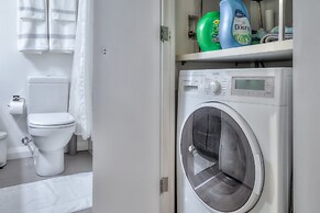 Waterfront Boutique Suites