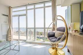 Waterfront Boutique Suites