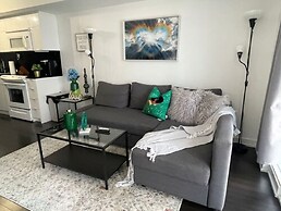 Waterfront Boutique Suites