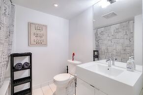 Waterfront Boutique Suites