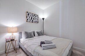 Waterfront Boutique Suites