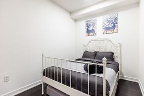 Waterfront Boutique Suites