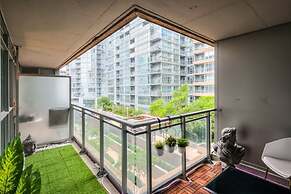 Waterfront Boutique Suites