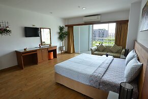 Condo Express View Talay 6