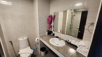 Condo Express View Talay 6