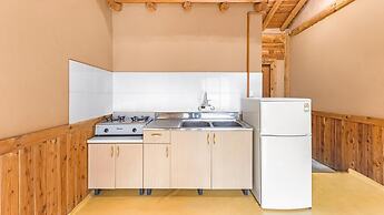 Gapyeong Dolgungpensyeon&kaempingjang