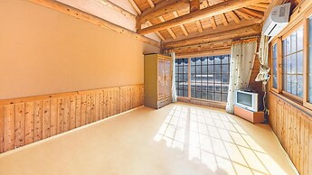 Gapyeong Dolgungpensyeon&kaempingjang