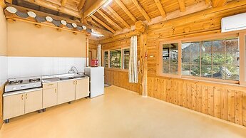 Gapyeong Dolgungpensyeon&kaempingjang