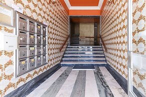 Oeiras Balcony by Homing