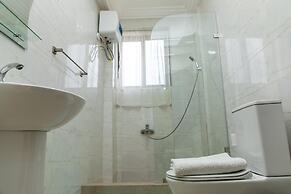 Executive Three Bedroom Furnished Apartment