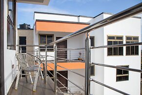 Executive Three Bedroom Furnished Apartment