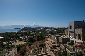 Luxury Villa With Stunning Views in Agios Nikolaos