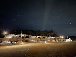 EIGHT POINT RESORT OKINAWA - Glamping