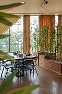 Triose Boutique Hotel