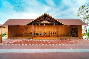 JSK Mantanani Island Resorts