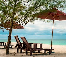 JSK Mantanani Island Resorts