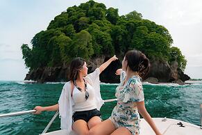 JSK Mantanani Island Resorts