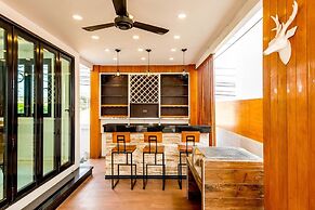 Exquisite Pool Villa B