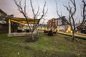 Apple Orchard Resort & Spa