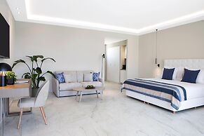 Zeus Eleva Ajul
