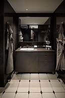 BELLUSTAR TOKYO, A Pan Pacific Hotel