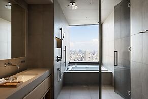 BELLUSTAR TOKYO, A Pan Pacific Hotel