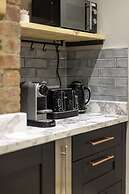 Beautiful 3 Bed House - Habita Property