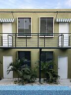 Hotel Oasis Tropical