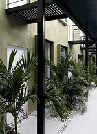 Hotel Oasis Tropical