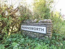 The Arches Larklands