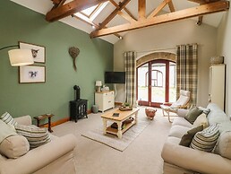 The Arches Larklands