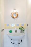 Rondini Farmhouse in Chiatri