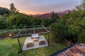 Rondini Farmhouse in Chiatri