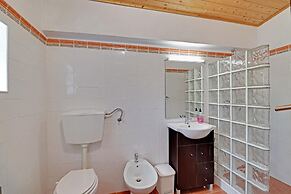 Villa Eiras Altas Grande by Portucasa