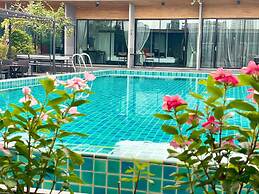 S Club & Hotel