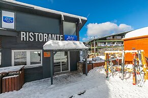 Cavalese few min From ski a25