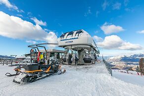 Cavalese few min From ski a25