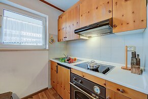 Cavalese few min From ski a25