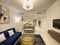 Lux BnB The Grand Creek Harbor Views