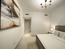 Lux BnB The Grand Creek Harbor Views