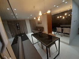 Amaranth Beach Class