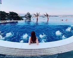 BBQ Villa & Hostel Ha Long