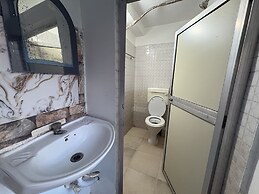 Goroomgo Swastika Inn Digha