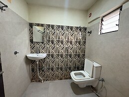 Goroomgo Swastika Inn Digha