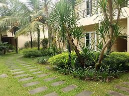 Bali de Anyer Hotel & Restaurant