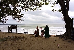 Bali de Anyer Hotel & Restaurant