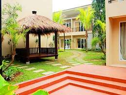 Bali de Anyer Hotel & Restaurant